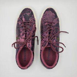 Converse One Star OX Snake Low Top Sneakers 7.5 women's, 5.5 men's